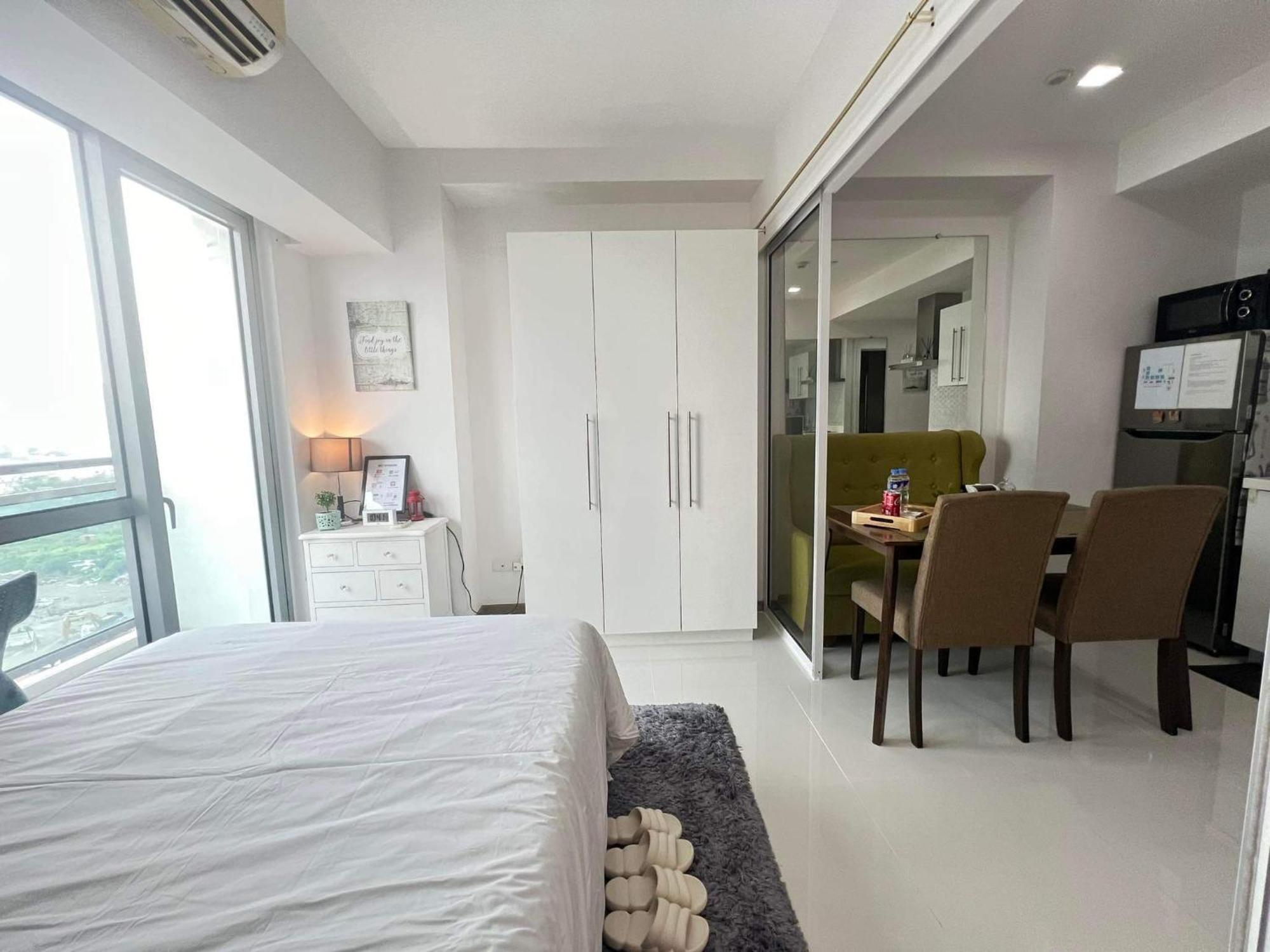 Sakura Apartment มะนิลา ภายนอก รูปภาพ